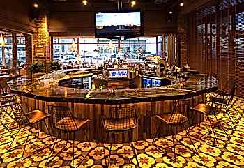 Rollhouse Downtown Food